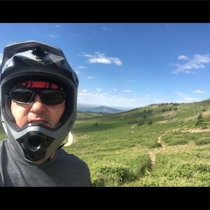 Meet your Posher, Chet